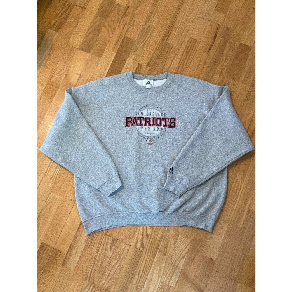 Vintage adidas New England Patriots Super Bowl 36 2002 Champions Sweatshirt XXL
